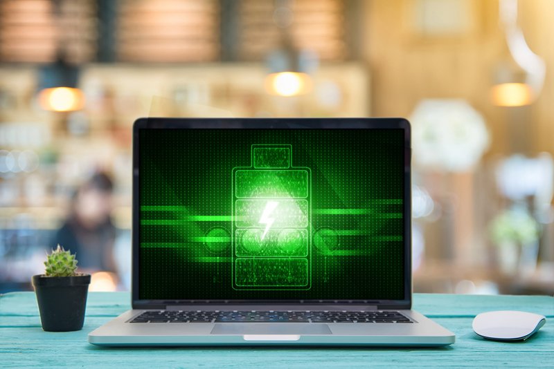 8 Smart Charging Habits That Improved My Laptop Battery Life by 30%