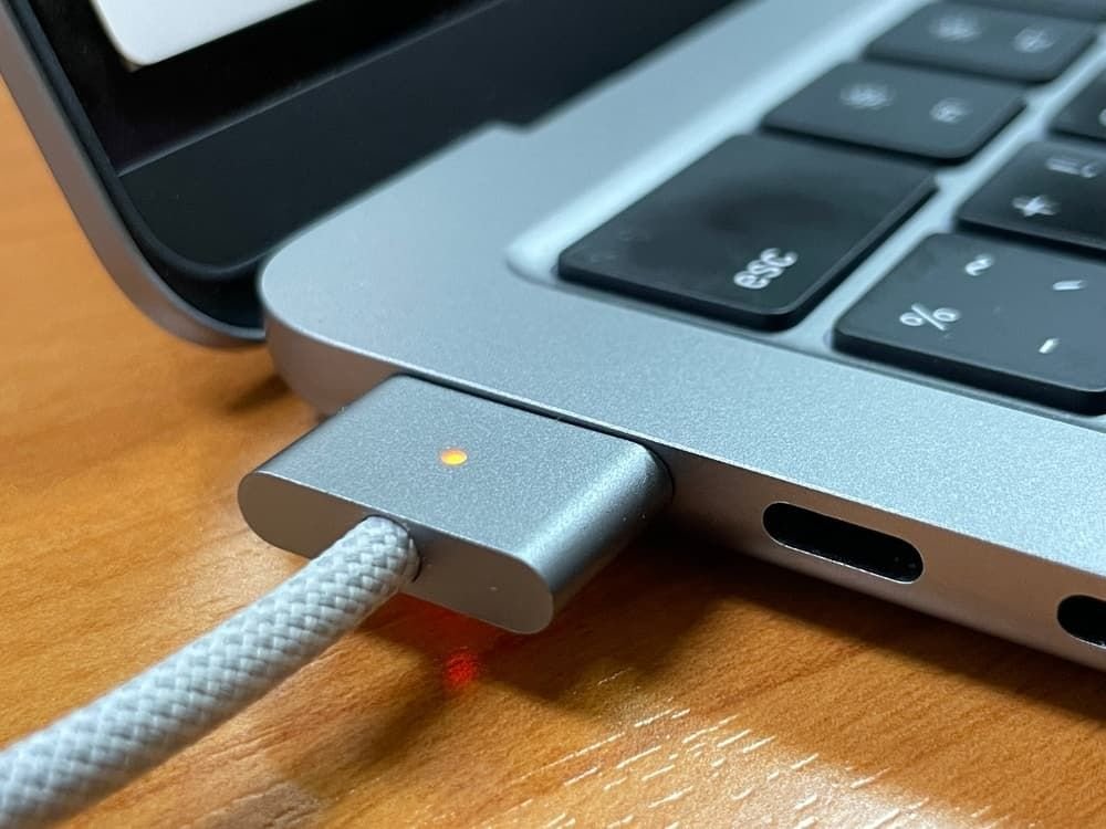 11 Smart Laptop Battery Performance Tweaks for Speed