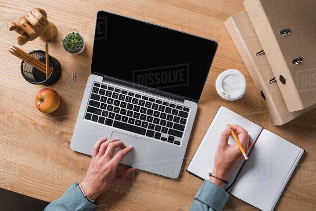 8 Smart Charging Mistakes to Avoid for Longer Laptop Battery Life